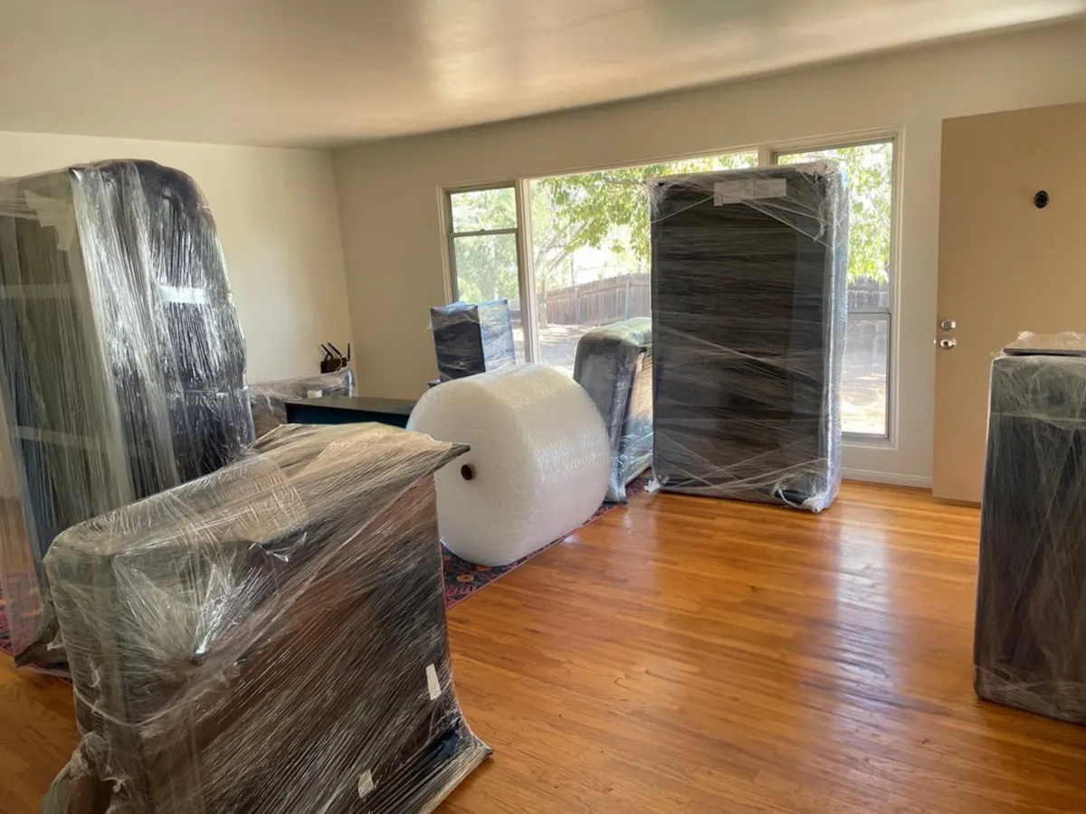 Fast Track Move team on a residential move