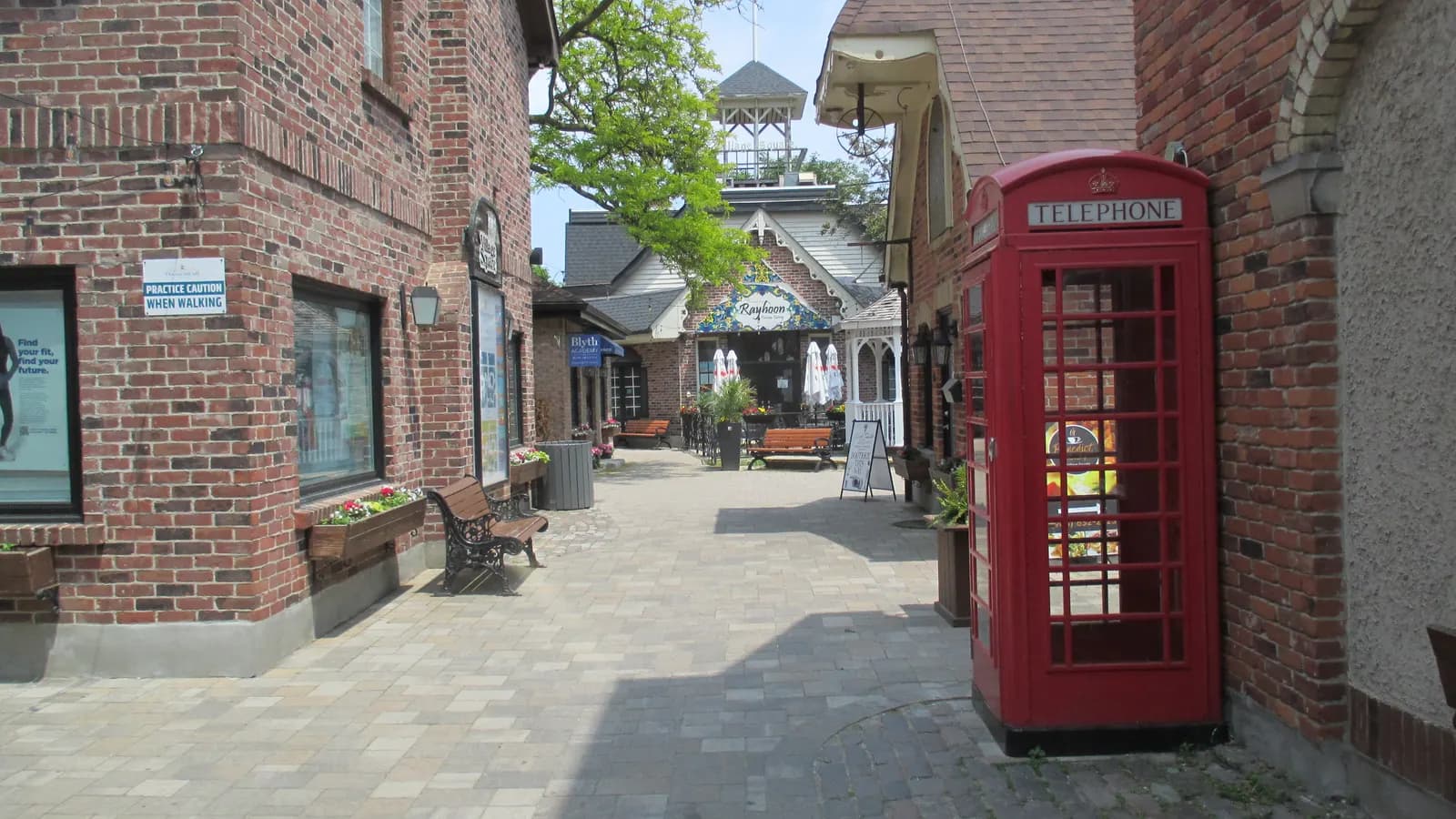 Moving to Burlington: Complete 2026 Guide